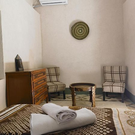 Medina Oasis Hostel 马拉喀什 外观 照片