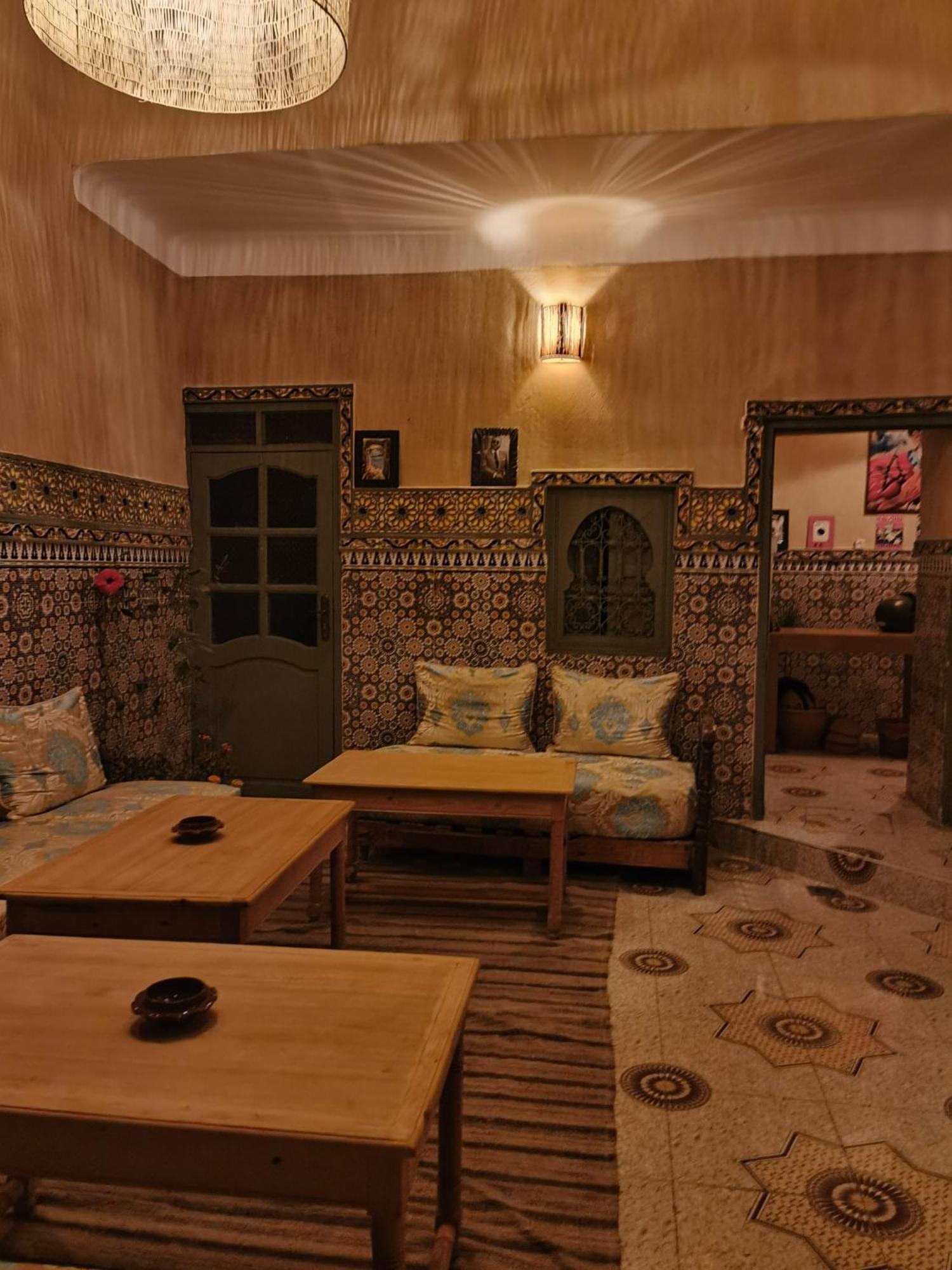Medina Oasis Hostel 马拉喀什 外观 照片