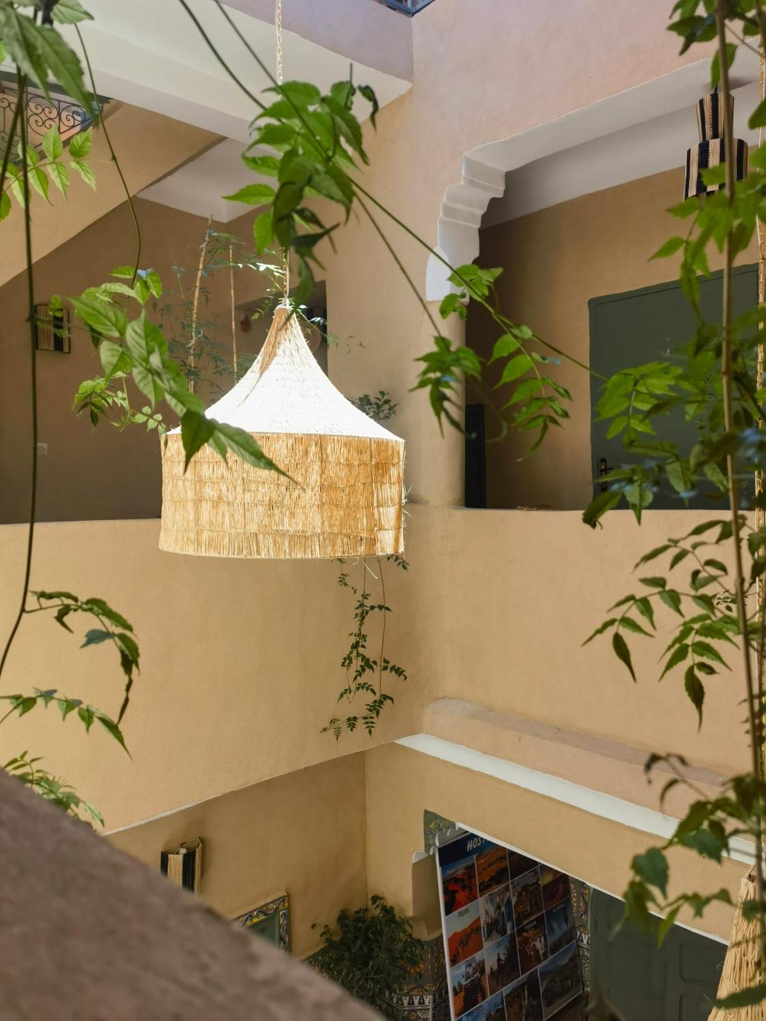 Medina Oasis Hostel 马拉喀什 外观 照片