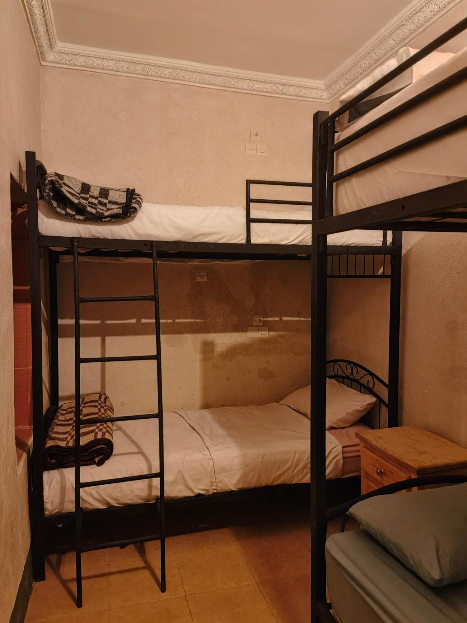 Medina Oasis Hostel 马拉喀什 外观 照片